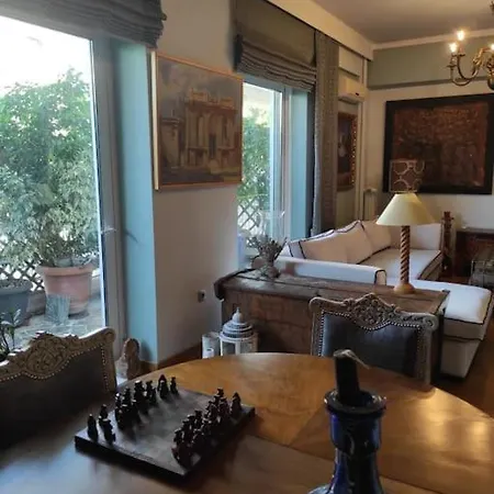 Seaside Artistic In Glyfada Apartment