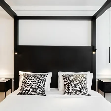 Dion Luxury * Athens