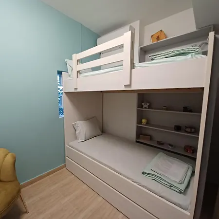 דירה Zen Neapoli Penthouse Maisonette אתונה