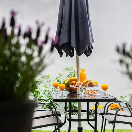 Apartament Lux Garden Near Acropolis In The Heart Of *