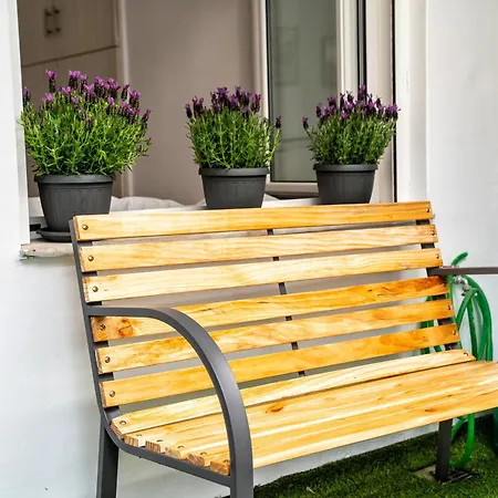 Lux Garden Near Acropolis In The Heart Of Apartament