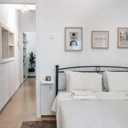Lux Garden Near Acropolis In The Heart Of Apartment