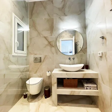 Apartment Plaka 1 Bedroom 4 Persons By Mps *