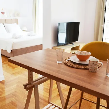 Plaka 1 Bedroom 4 Persons By Mps Athens