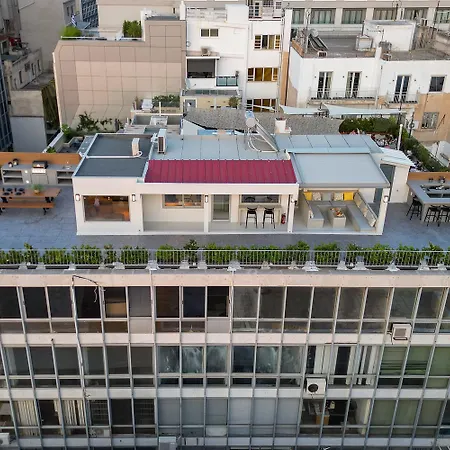 Eclectic Acropolis Rooftop Loft *
