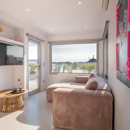 Eclectic Acropolis Rooftop Loft Athens