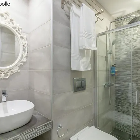 Apollo & Artemis By Heloni Apartment Athens
