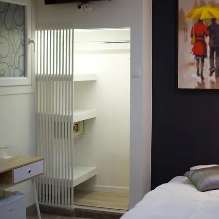 Minoa Hotel Atena