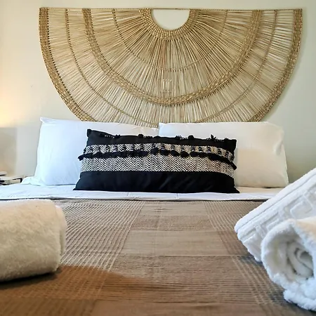 Apartment Funky Boho Kallithea Loft