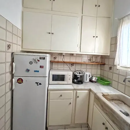 Mario's Comfortable Local Apartment, Next To Metro Station, Close To Acropolis Athens