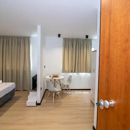 Facadoro Atenas