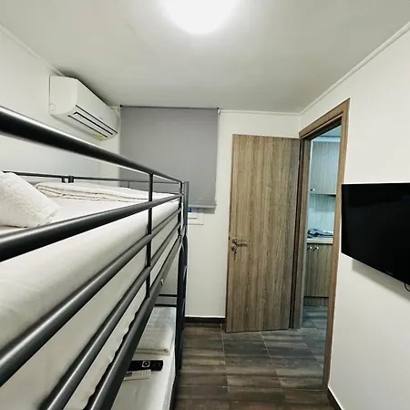 Apartment Kris Boy *