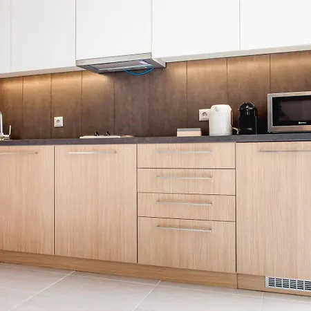 Toni's Spacious Next To Acropolis Museum Apartment *