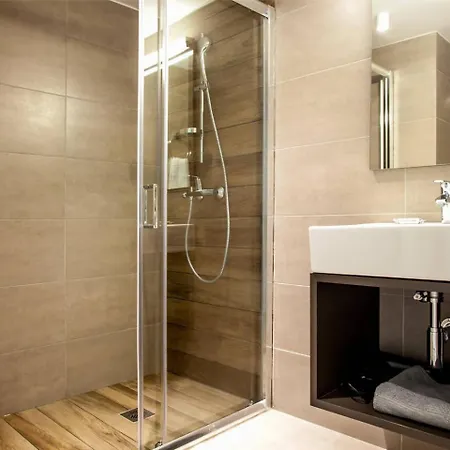 Toni's Spacious Next To Acropolis Museum Athens