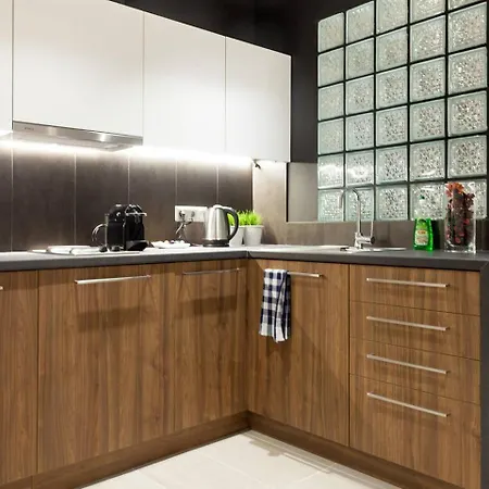 Toni's Charming 2bd, Close Thisseo Metro * Athens