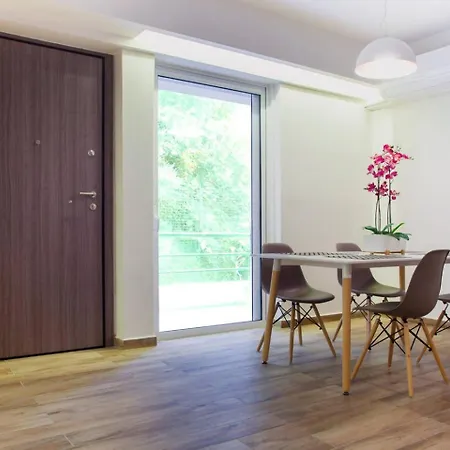 Apartment Toni's 2bd With Terrace Next To Stadium *