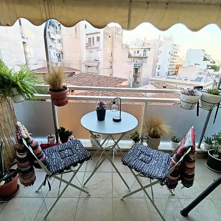 Sunny Apartment Athens