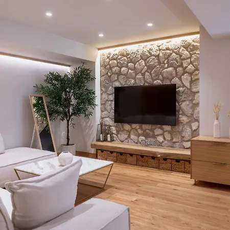 Ξενοδοχείο με διαμερίσματα Num & Lofts *