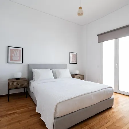 Apartment Yestayhomes Three Bedroom Sina *