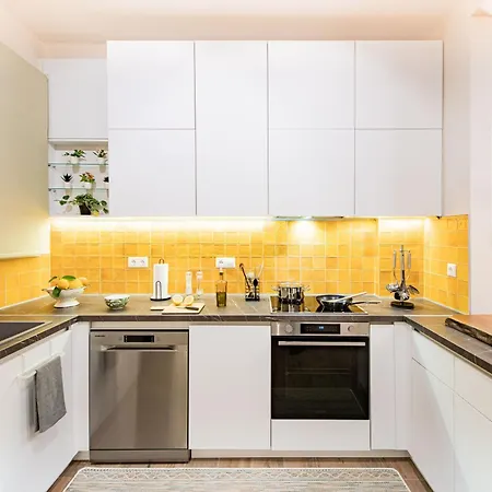 Apartment Artsy Spacious Cozy In Glyfada Center *