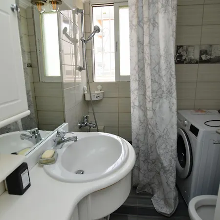 Apartman Athenian Riviera Front 2 Minutes From Tram Stop Athén
