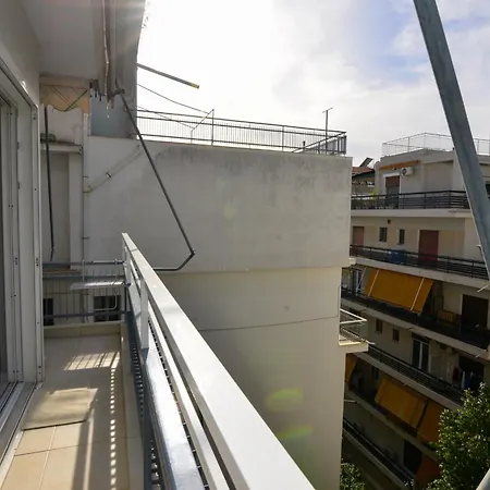 Athenian Riviera Front 2 Minutes From Tram Stop *