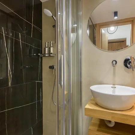 Luxe In The Heart Of Kolonaki * Athens