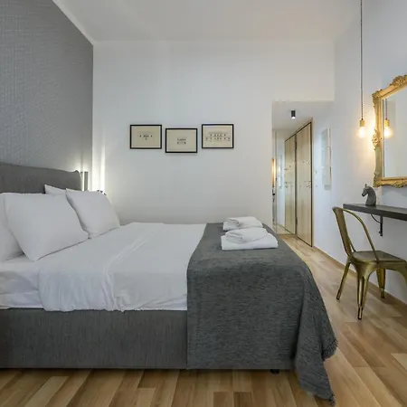 Luxe In The Heart Of Kolonaki * Athens