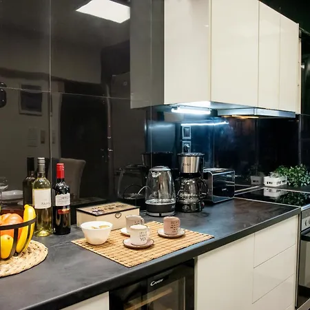 Centre Luxury Close To Metro And Hospitals Apartment