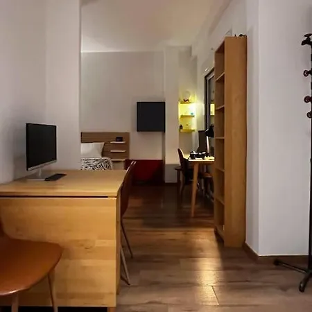 Appartement Modern Bright Cozy Top-floor & Terrace.