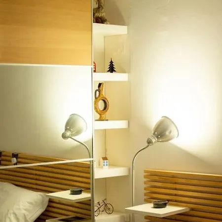 Appartement Modern Bright Cozy Top-floor & Terrace. *