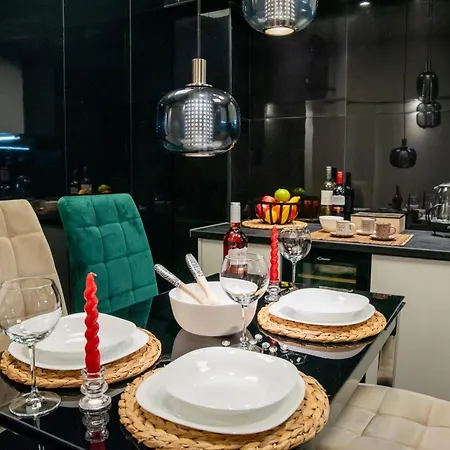 Centre Luxury Close To Metro And Hospitals Apartment Athens