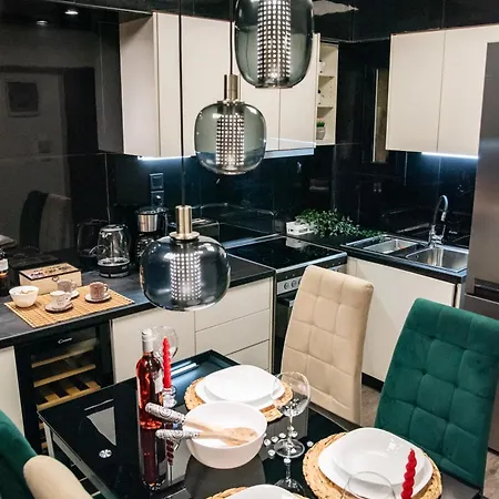 Centre Luxury Close To Metro And Hospitals Athens
