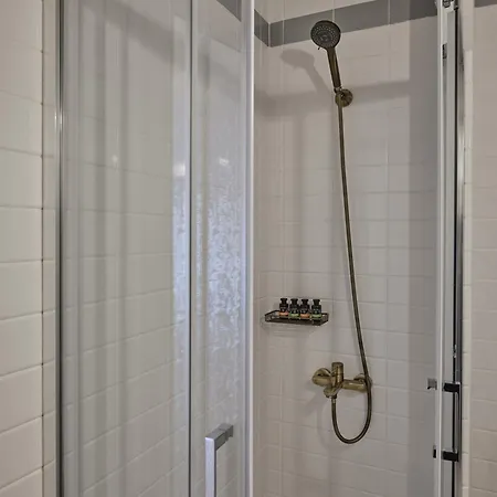 Apartment Stunning-classical 2bd Penthouse