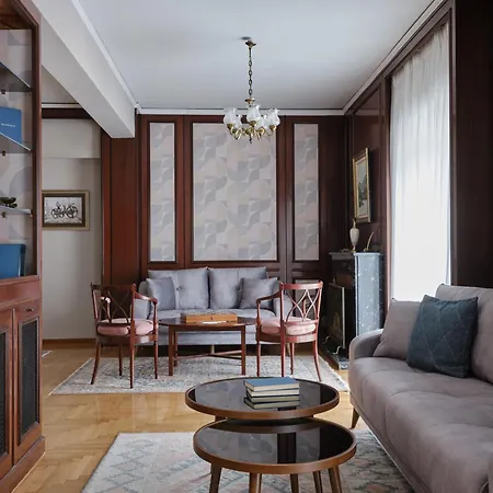 Apartment Stunning-classical 2bd Penthouse Athens
