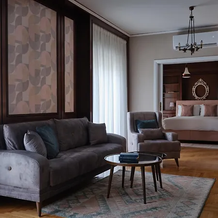Apartment Stunning-classical 2bd Penthouse Athens