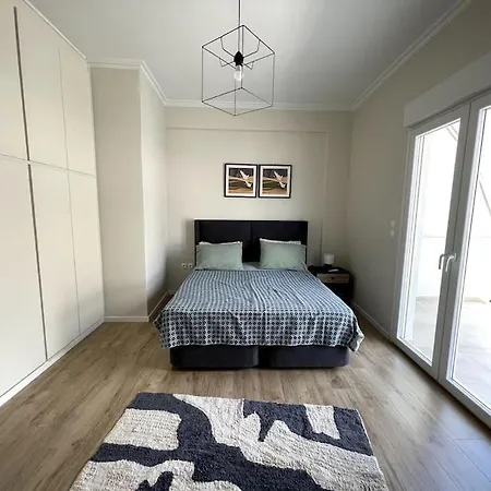 Luxury Penthouse In Pagrati Apartamento *