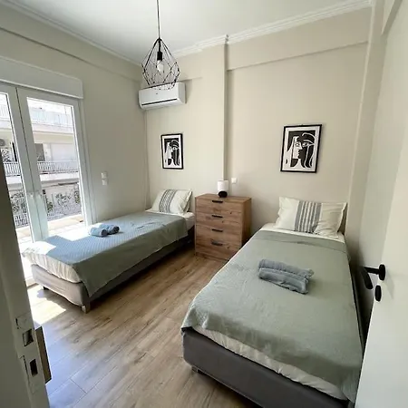 Luxury Penthouse In Pagrati *