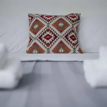 Apartment A Place 4 U No18
