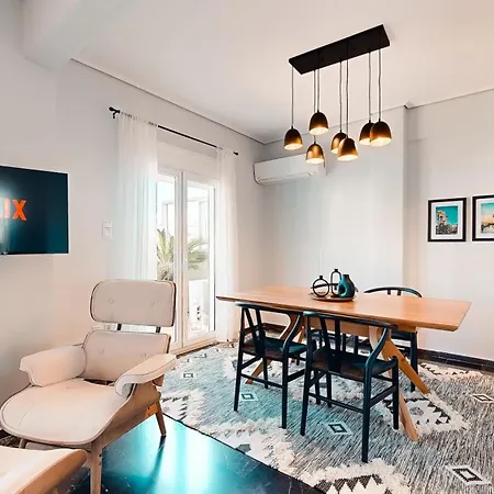 Apartment The H Experience - Urban Rooftop Oasis *