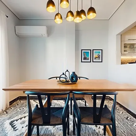 The H Experience - Urban Rooftop Oasis Apartment Athens