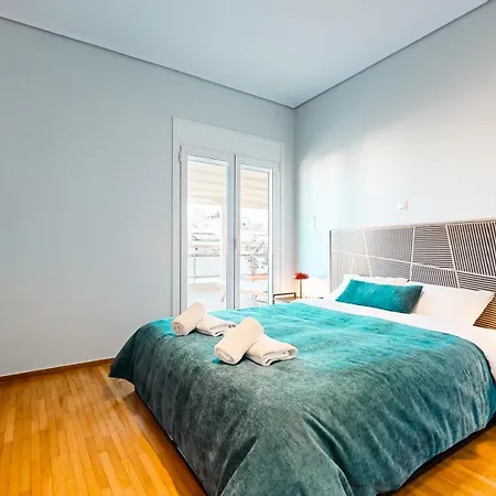 Apartment The H Experience - Urban Rooftop Oasis *