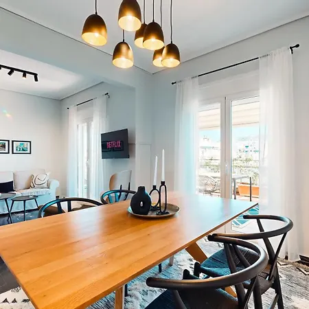 Apartment The H Experience - Urban Rooftop Oasis *