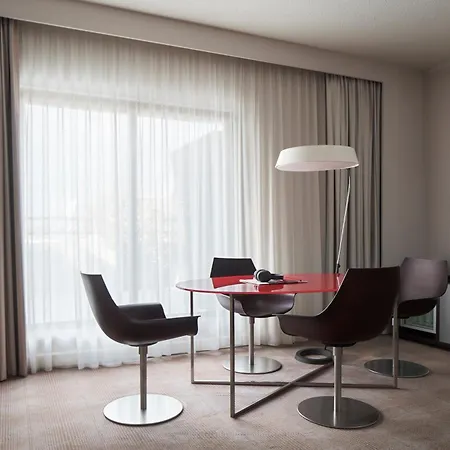 Novotel Otel 4*