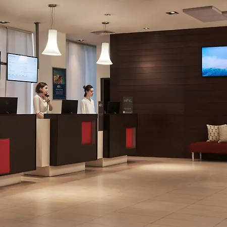 Novotel 4* Atina