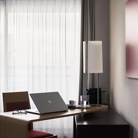 Novotel 4*