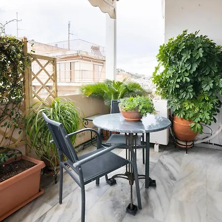 Akropolis View Flat Near Koukaki And Plaka Athens
