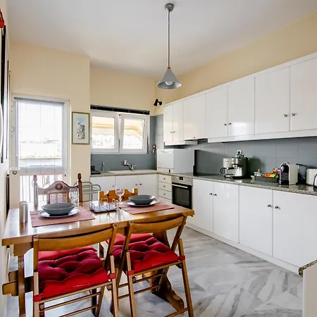 Akropolis View Flat Near Koukaki And Plaka Athens