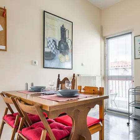 Apartment Akropolis View Flat Near Koukaki And Plaka *
