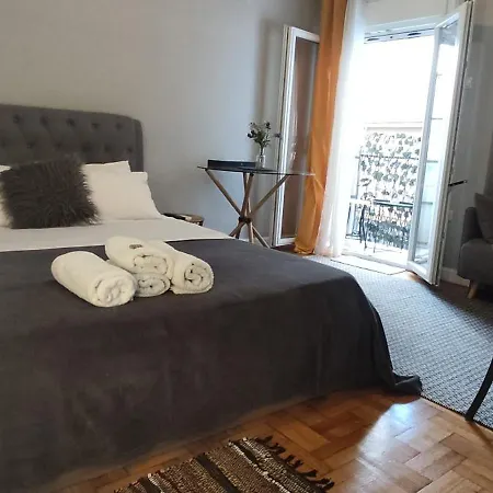 Myron,athens - Cozy & King-size Bed Athens